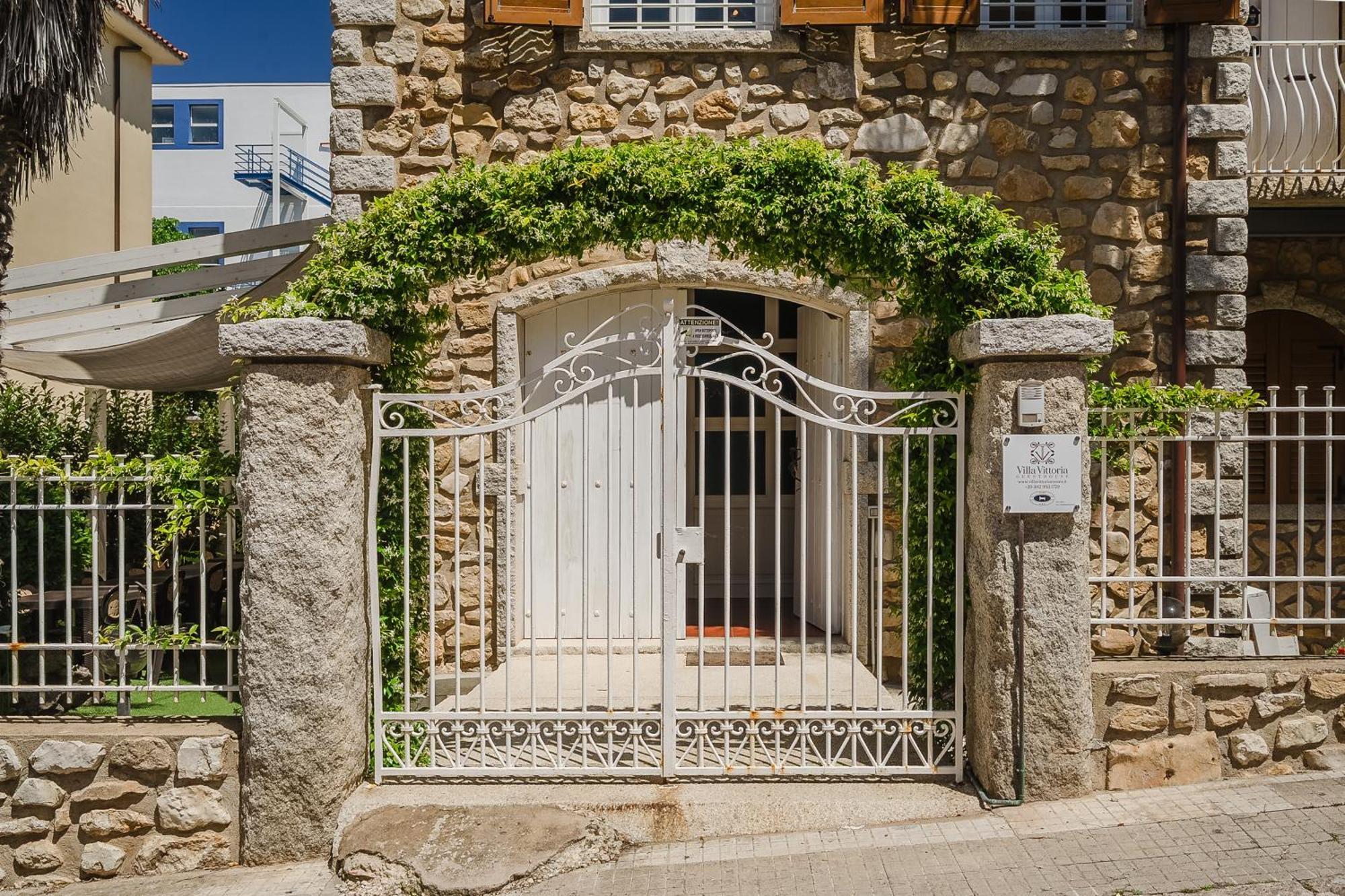 Villa Vittoria Sorso Exteriör bild
